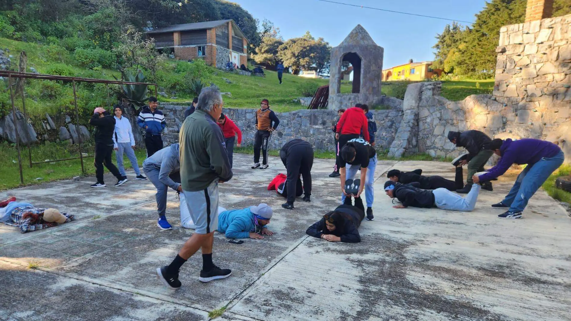 Jóvenes de la FCCFYD acudieron a campamento de recreación en San Luis Potosí